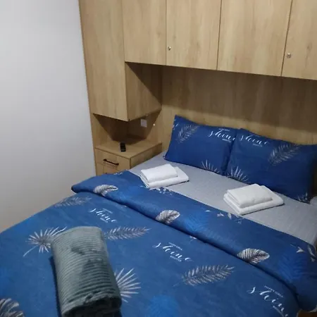 Apartment Golden Forest 1